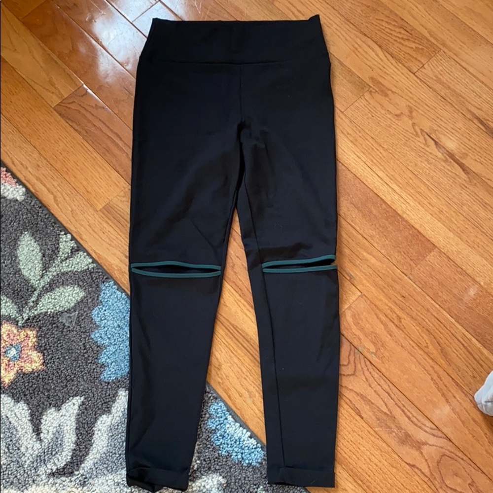 Black leggings